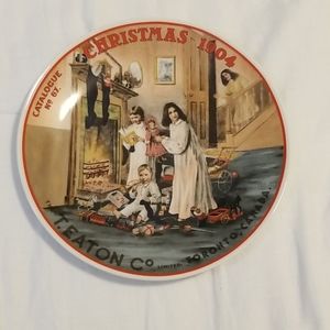 Eaton's Christmas 1982 collector's plate